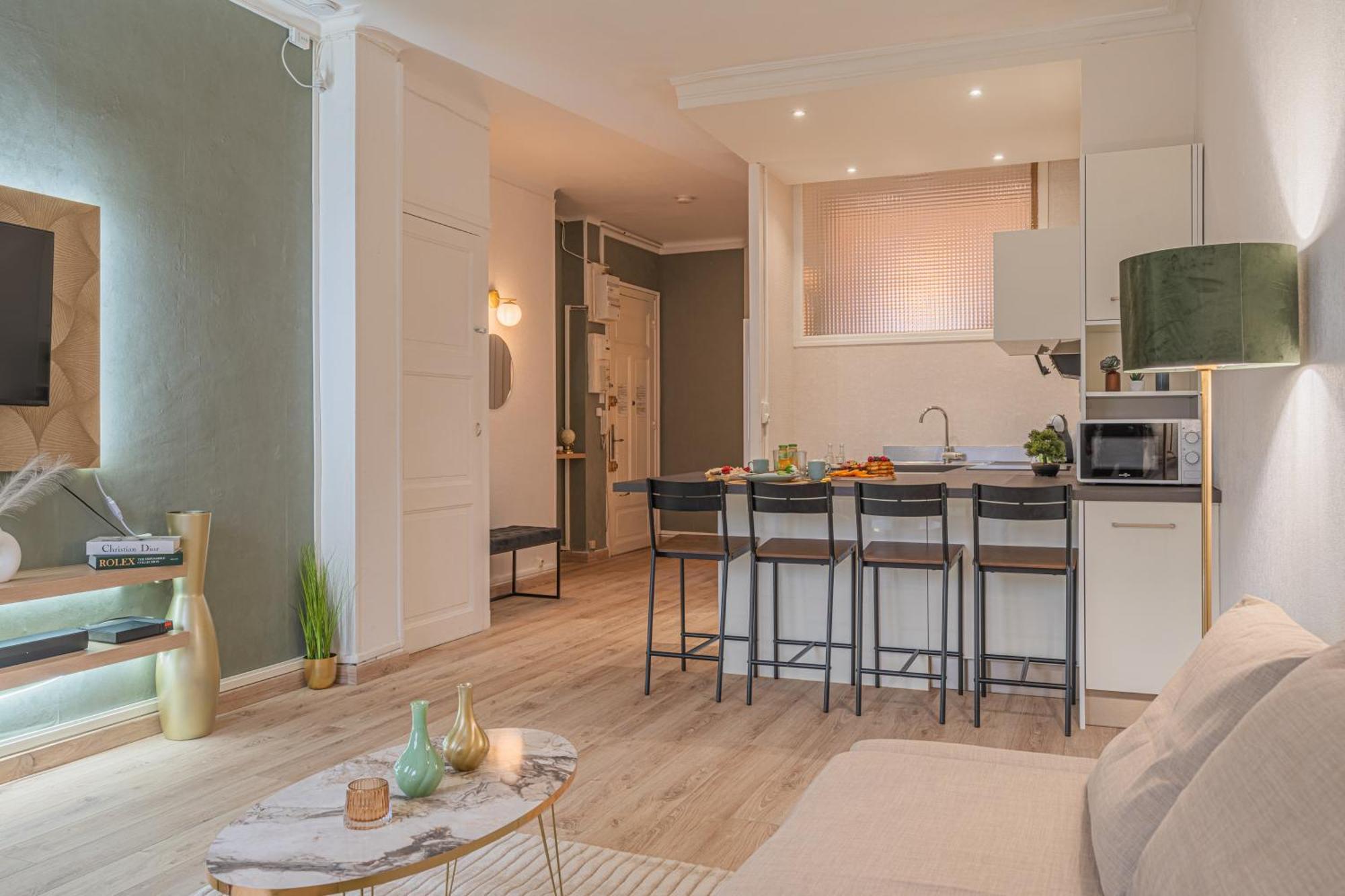Luxury Cinephile - Netflix - 2 Balcons - Garage Prive - Minibar Apartment Grenoble Bagian luar foto